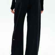 Brynn Airweight Pant | Black