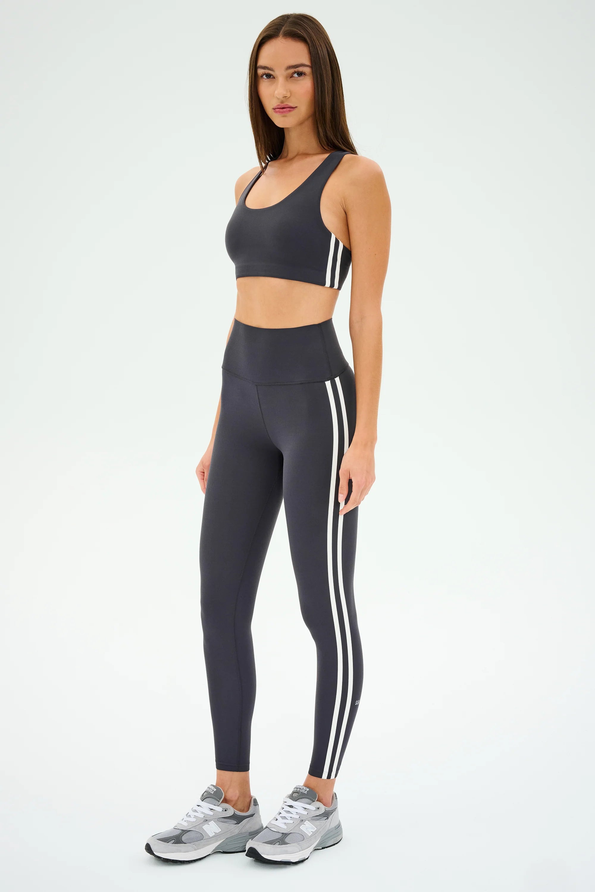 Splits59 Ella Airweight Bra in Graphite and White 