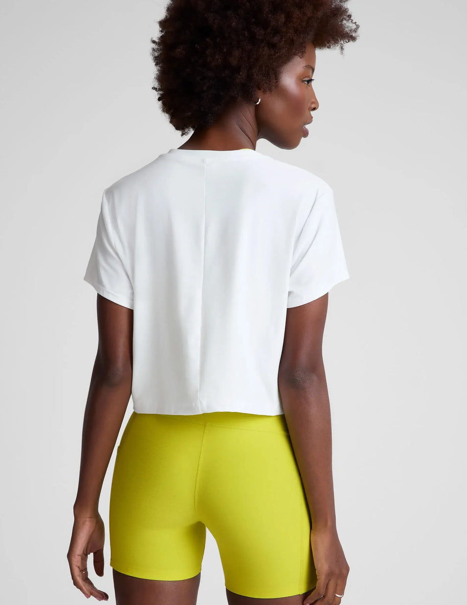 Beyond Yoga Featherweight Supreme Cropped Tee in Cloud White 