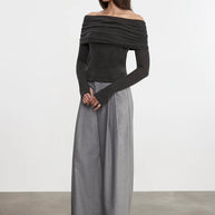 Cashmere L/S Off-Shoulder Top | Charcoal