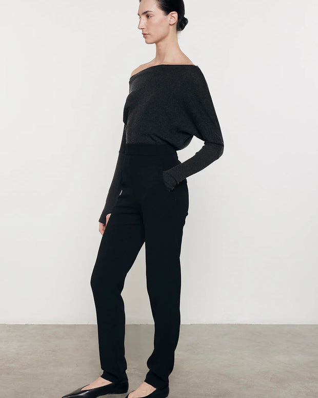 enza costa cashmere cuffed off the shoulder l/s long sleeve in charcoal 