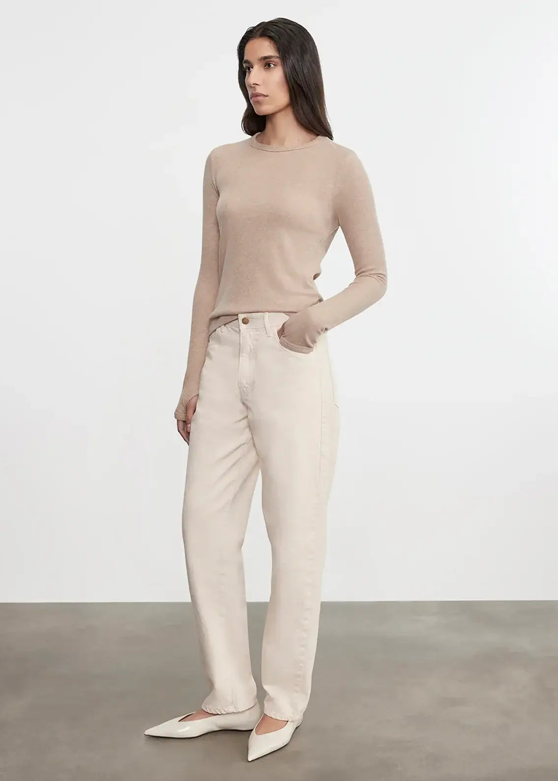 Enza Costa Cashmere New Classic Long Sleeve Crew in Khaki