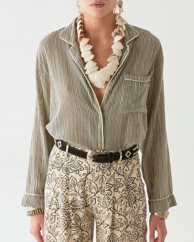 Maison Hotel Dodo Blouse in Bidart Marine