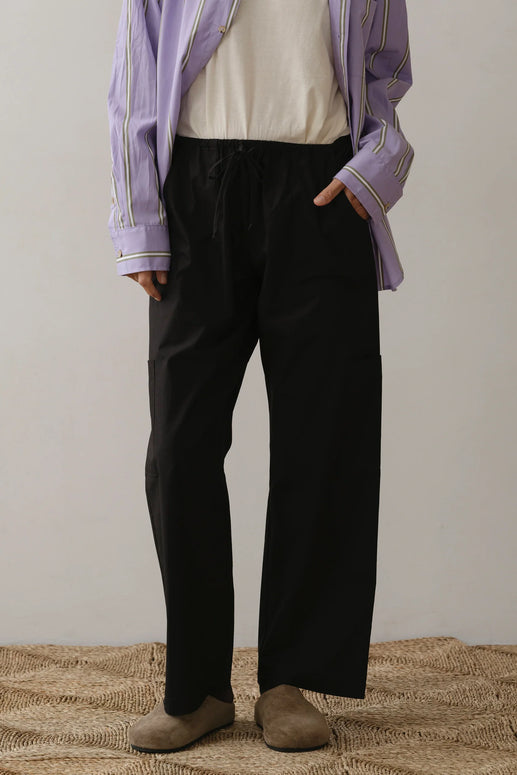 Donni Pop Drawstring Cargo Pant in Jet