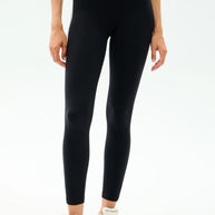 Clare Rigor High Waist Legging 7/8 | Black & White