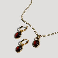 Scarlet Bezel Huggies