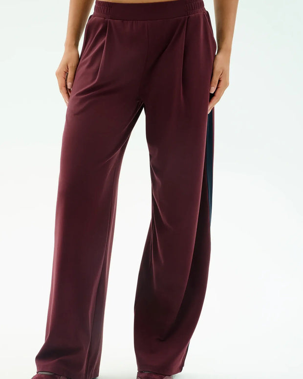 Luca Airweight Jogger