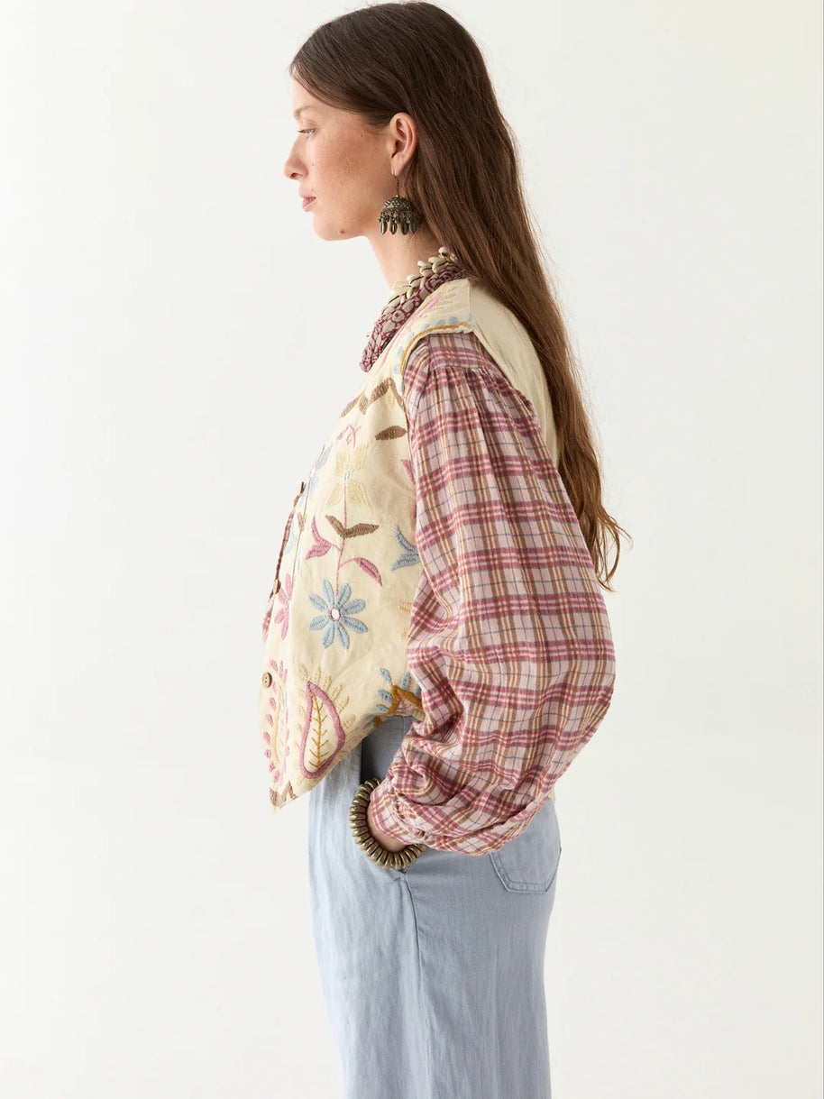 Kansas Vest | Macaron