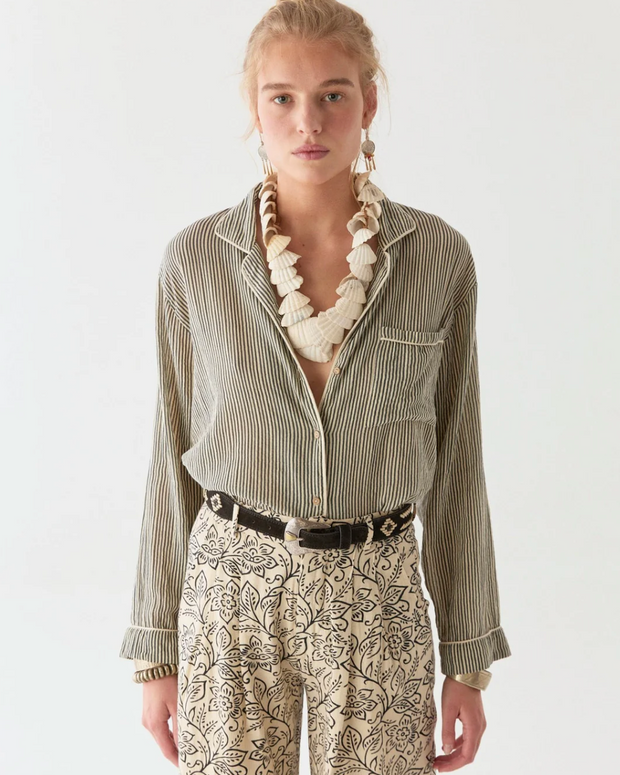 Maison Hotel Dodo Blouse in Bidart Marine
