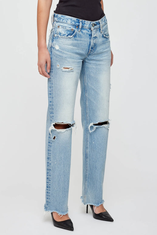 Moussy Vintage Odessa Straight Low Rise Distressed Womens Jeans
