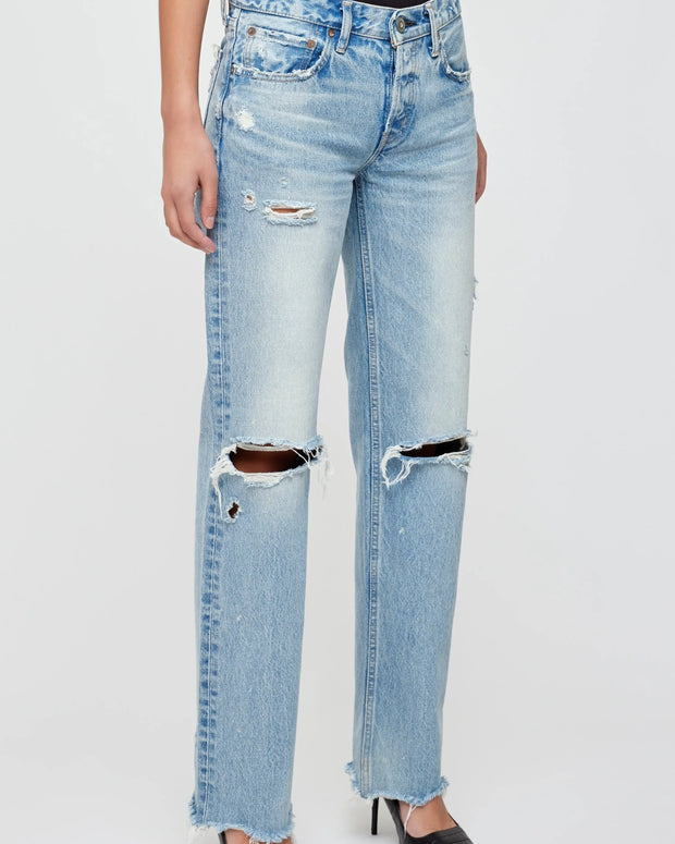 Moussy Vintage Odessa Straight Low Rise Distressed Womens Jeans