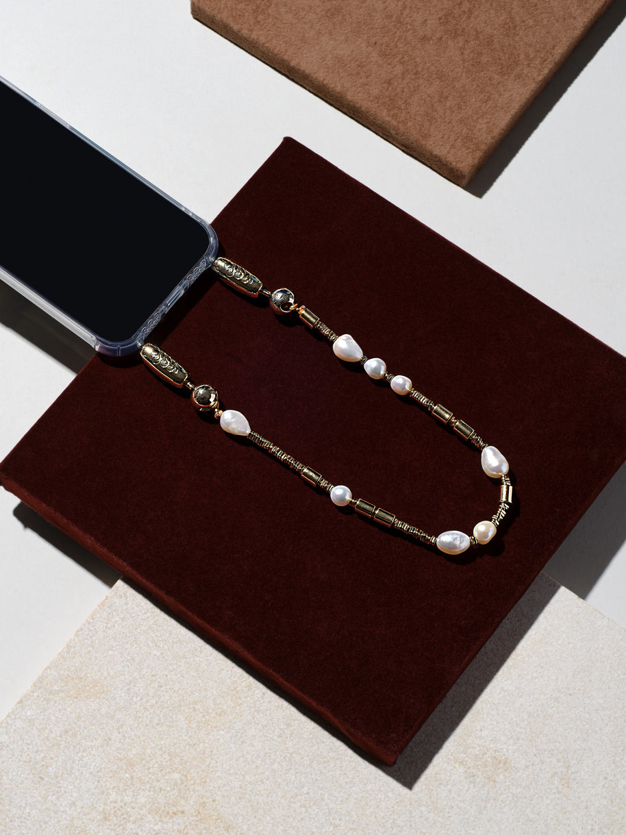 Banded Wristlet | Pearl/ Gold