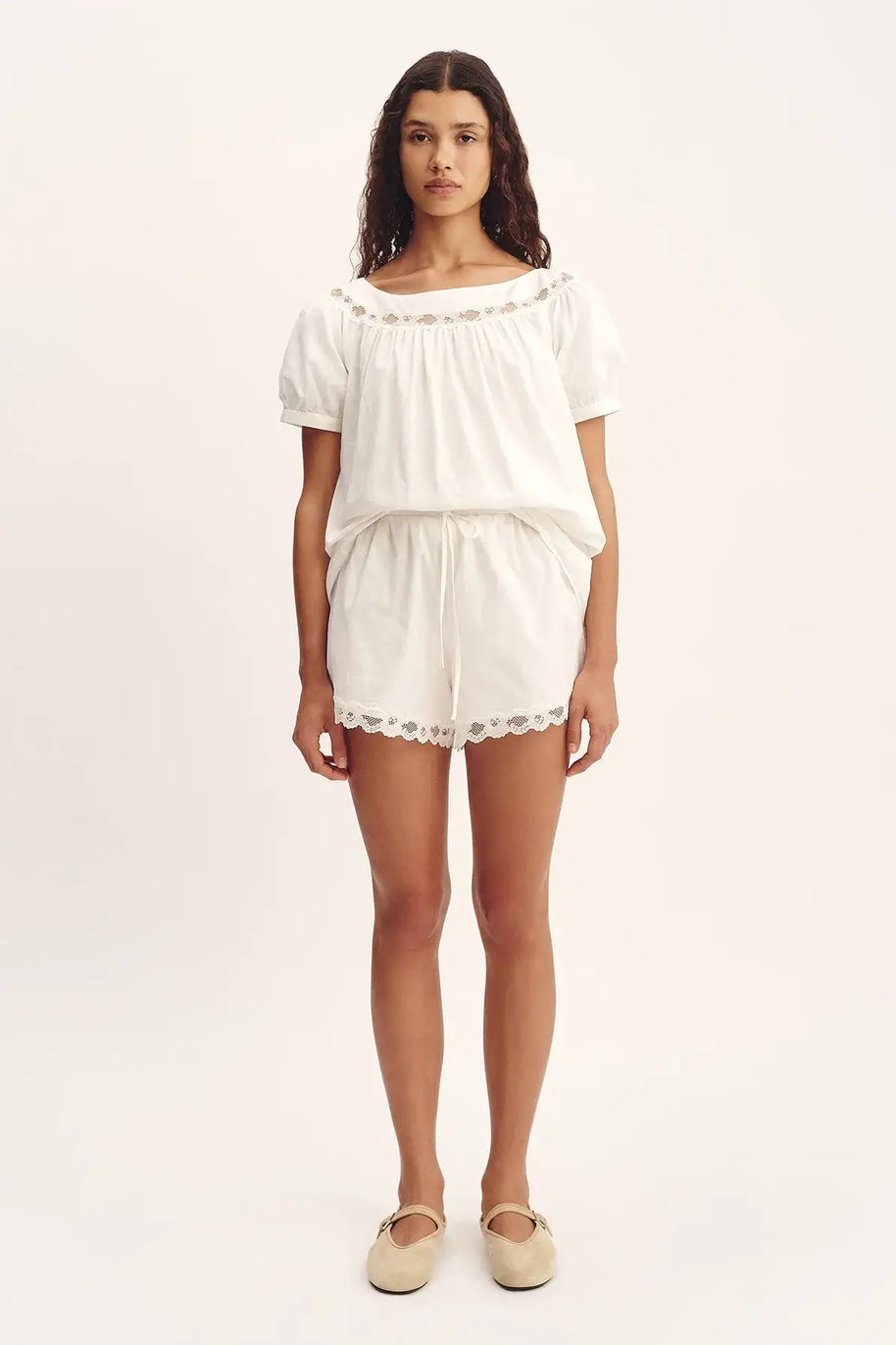 Posse Marilyn Shorts, Women's Posse White Shorts with Lace