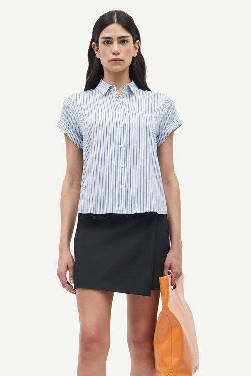 Samsoe Samsoe Maja SS Shirt in Skyway St.