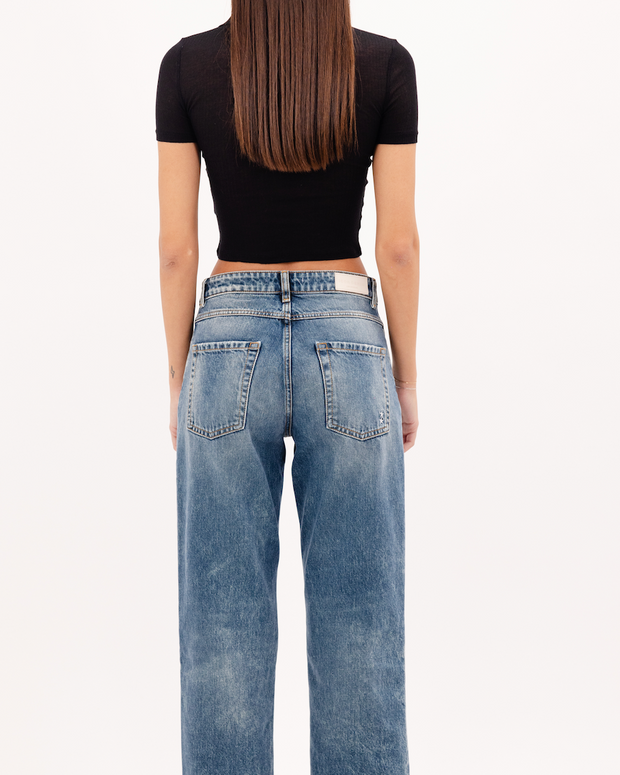 Icon Denim Jill Straight Jean in Aged Stone Cropped Length 