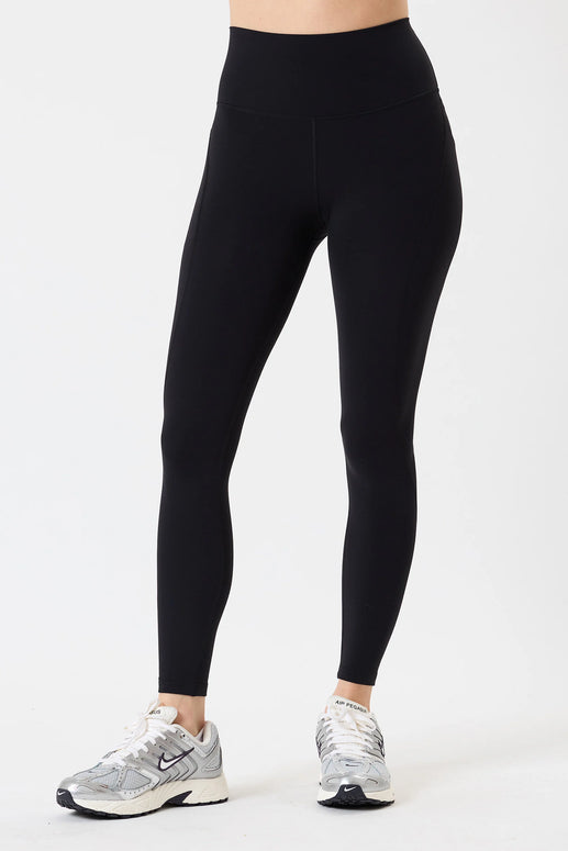 Airweight High Waist 7/8 Pocket Legging