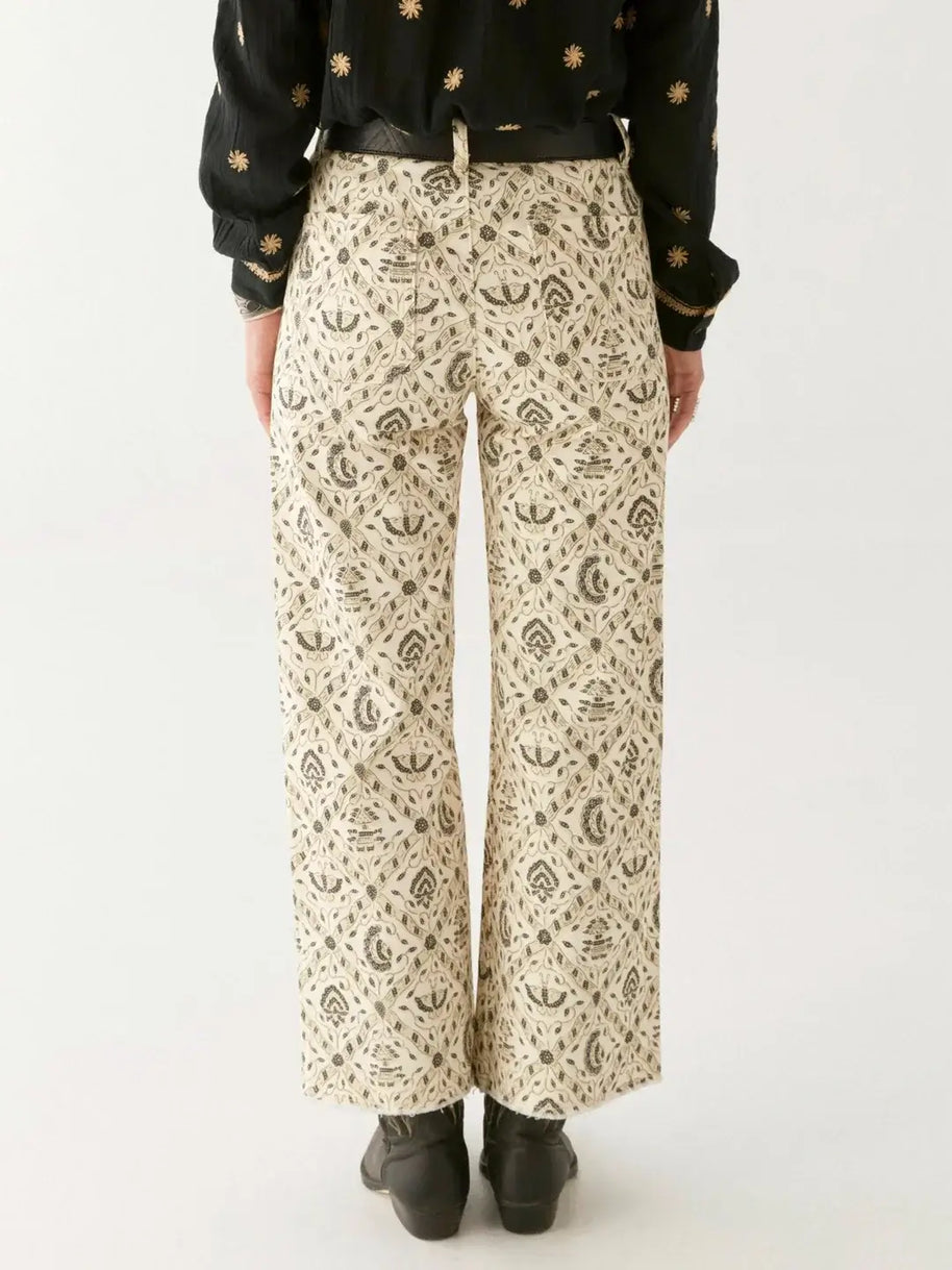Maison Hotel Lulu Pant in Java Vanilla