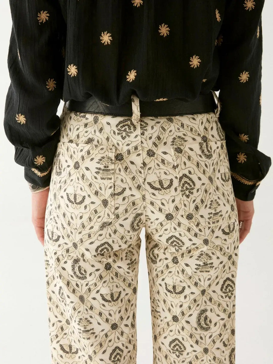 Maison Hotel Lulu Pant in Java Vanilla