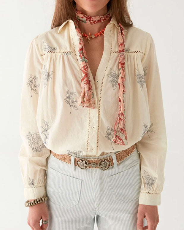 Maison Hotel Kiki Scarf in Shrimp