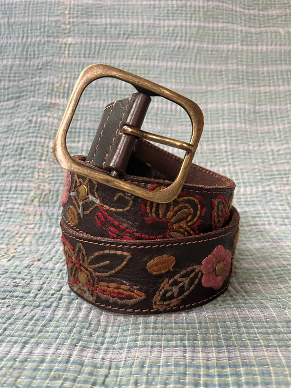 Maison Hotel Not Belt in Fuji Brown