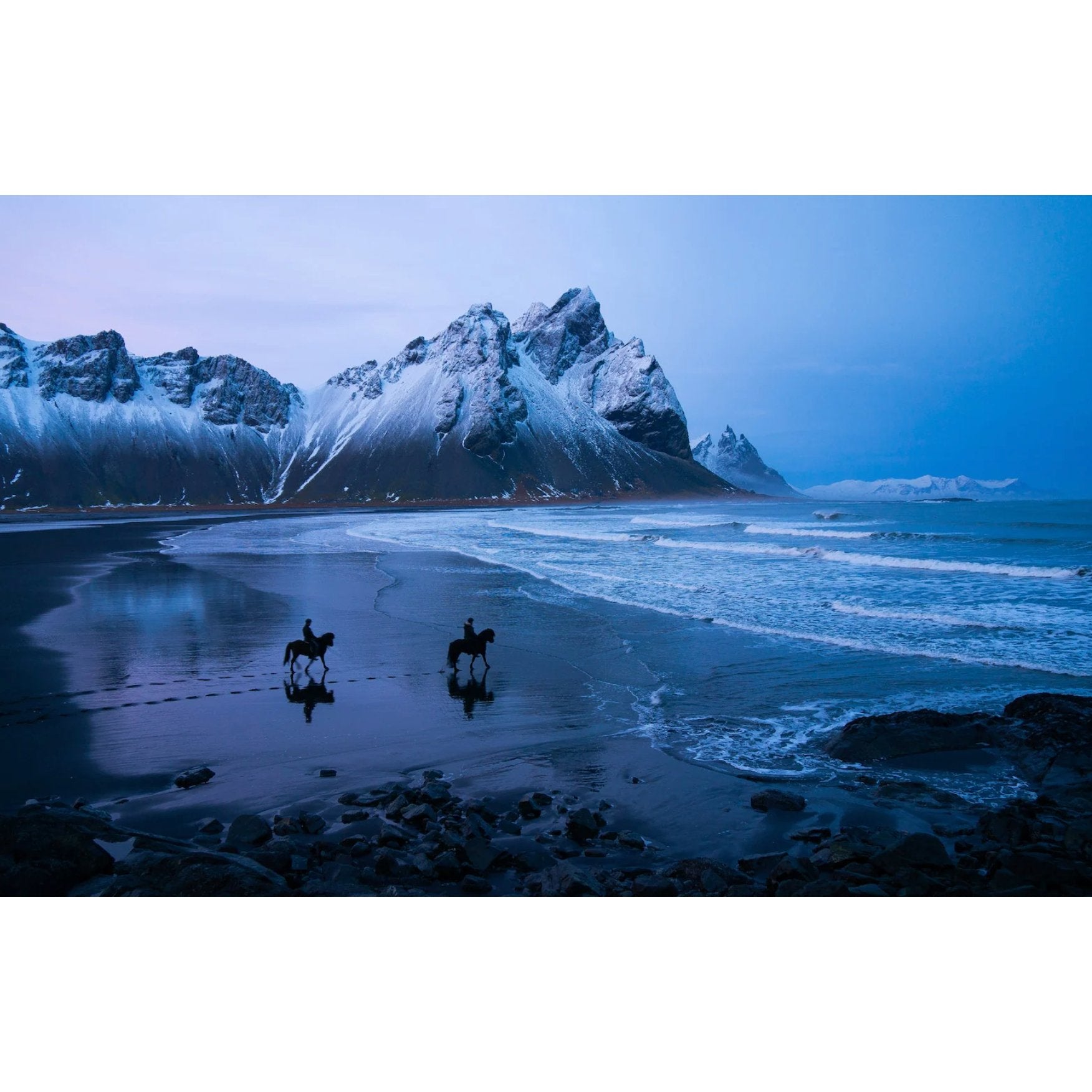 The Oceans - Room Eight - Gestalten